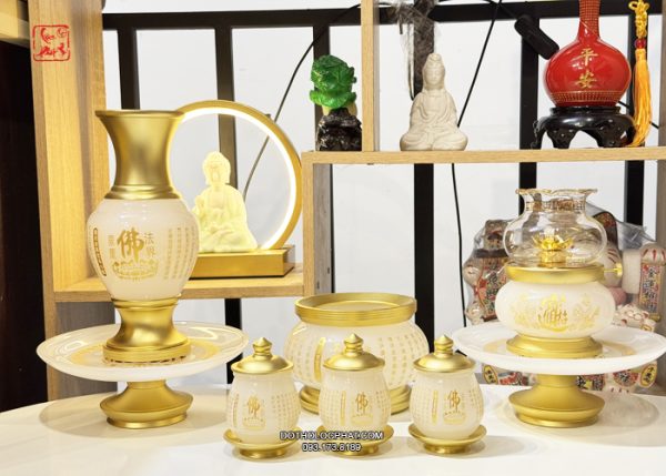Bộ Đồ Thờ Cúng Bằng Bột Đá Khắc Tâm Kinh Chữ Phật