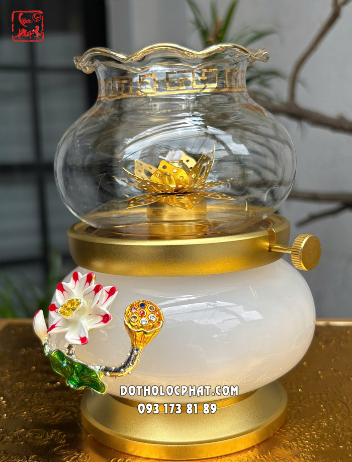 Đèn Dầu Hoa Sen Nổi Thân Bạch Ngọc DD-023