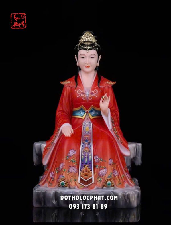 tuong-ba-co-hy-gam-do-ngoi-be-da-1