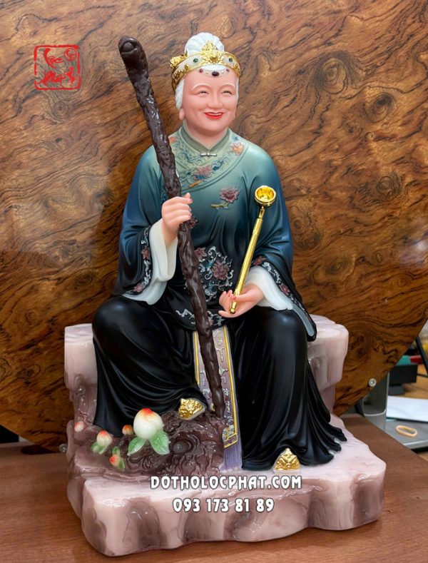 tuong-hac-lao-thai-ao-den-vien-hoa-ngoi-be-da-6