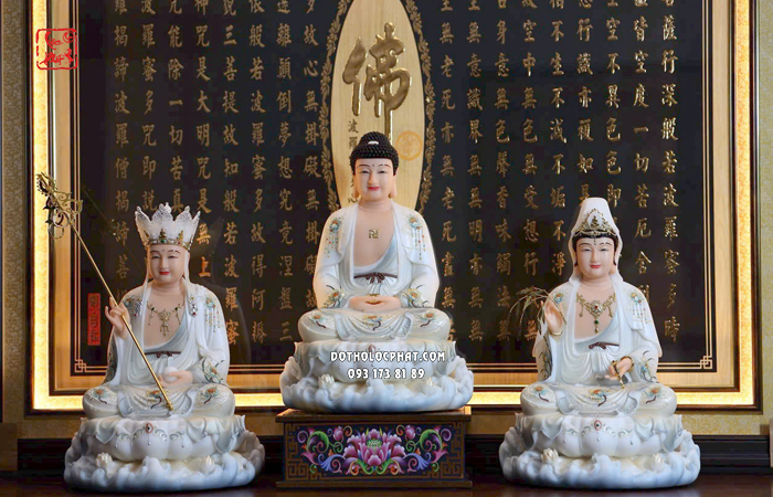 Tượng Ta Bà Tam Thánh trắng ngà áo rũ viền vàng đế non nước
