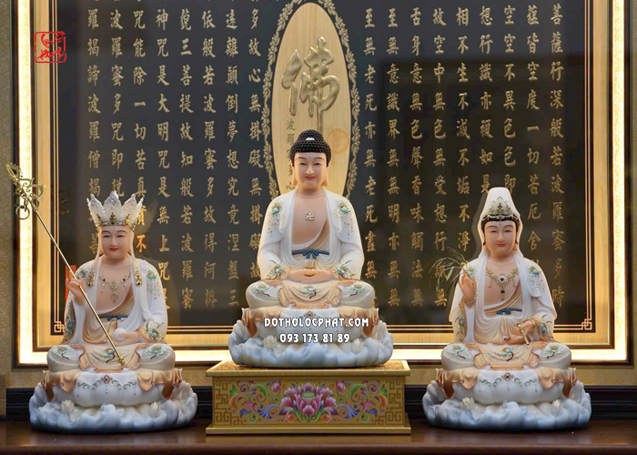 Tượng Ta Bà Tam Thánh ngồi áo rũ đế non nước màu vàng nhạt