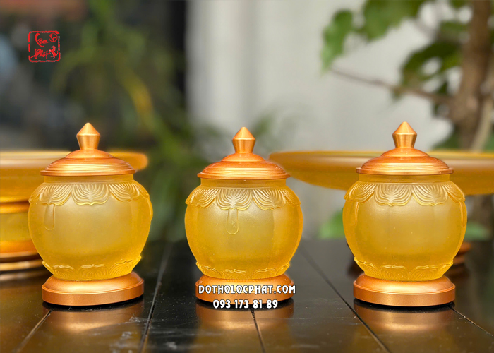Chén nước thờ cúng lưu ly bọc đồng họa tiết cánh sen