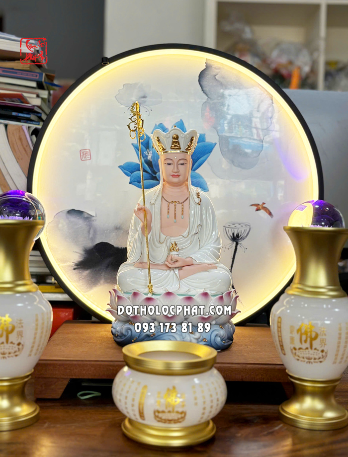 Tượng Địa Tạng Vương Bồ Tát sứ trắng đế sóng nước xanh 