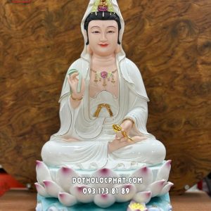 Tượng Quan Âm Bồ Tát sứ trắng đế non nước