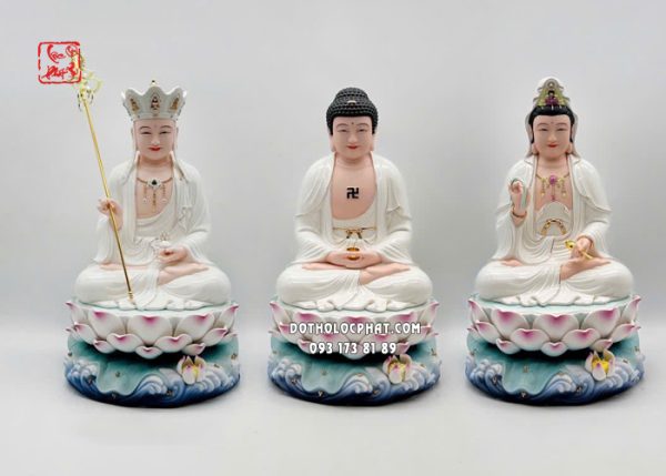 tuong-ta-ba-tam-thanh-su-trang-de-non-nuoc-1