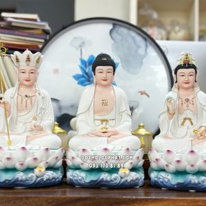 Tượng Ta Bà Tam Thánh đế non nước bằng sứ trắng