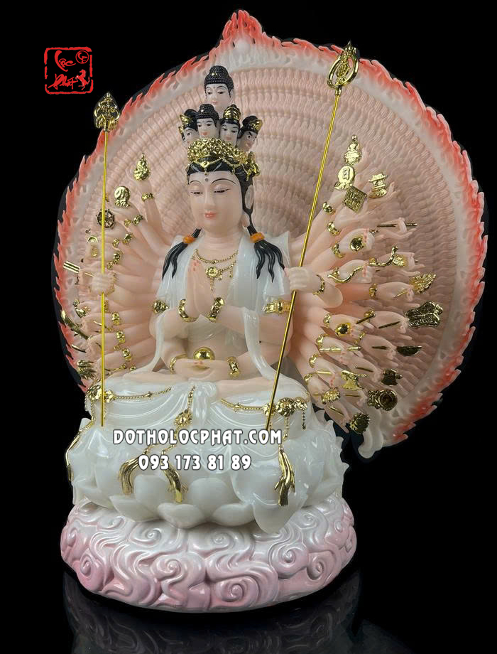 Tượng Thiên Thủ Thiên Nhãn Bồ Tát áo trắng đế mây