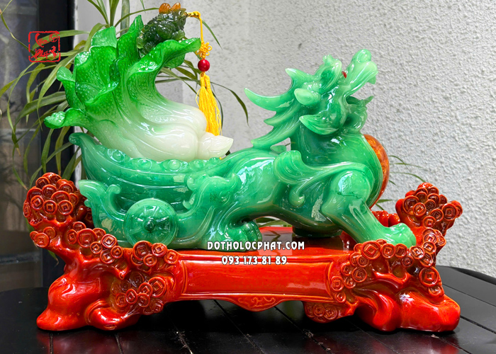 Tỳ Hưu phong thủy kéo bắp cải chiêu tài nạp phúc màu xanh lục bảo