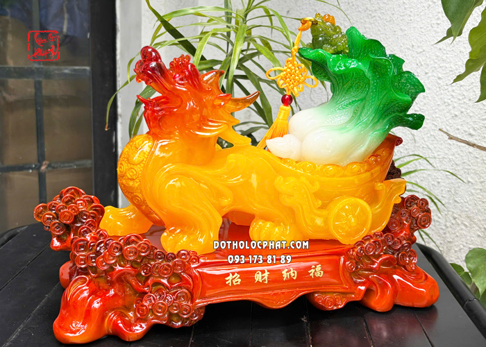 Tỳ Hưu phong thủy chiêu tài vàng kéo bắp cải may mắn