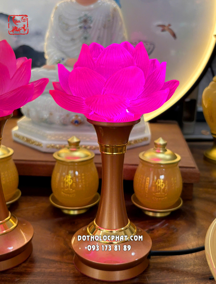 Đèn thờ hoa sen lưu ly thân nâu hợp kim bọc đồng 