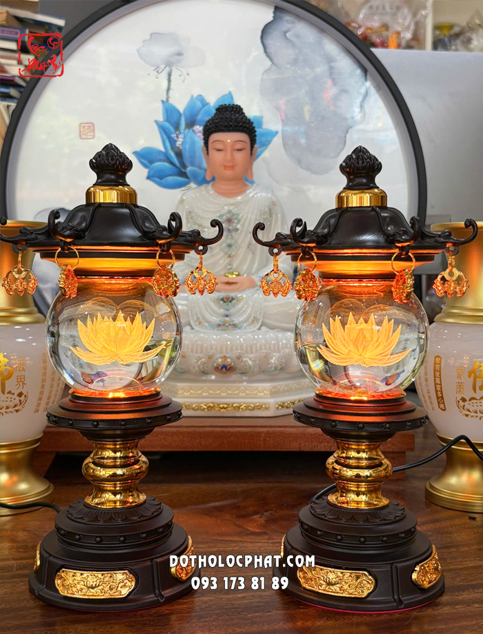 Đèn thờ hoa sen cổ tự thân đen hợp kim bọc đồng