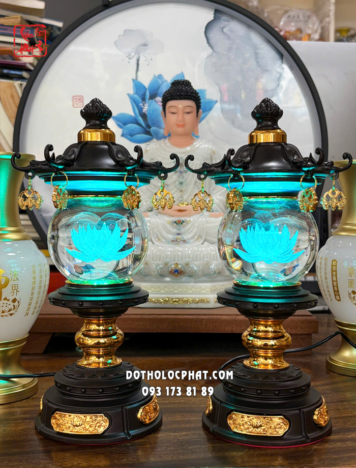 Đèn thờ hoa sen cổ tự thân đen hợp kim bọc đồng