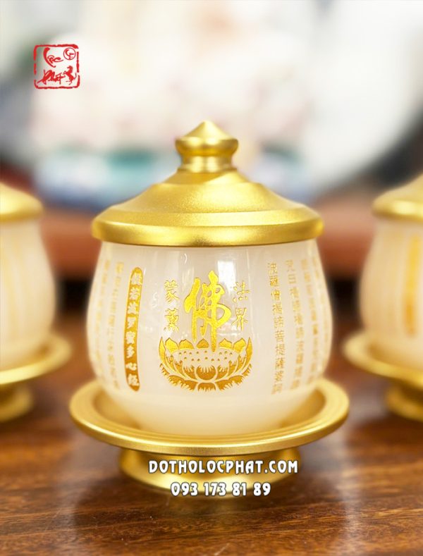 ly-tho-cung-bot-da-trang-khac-tam-kinh-chu-phat-6