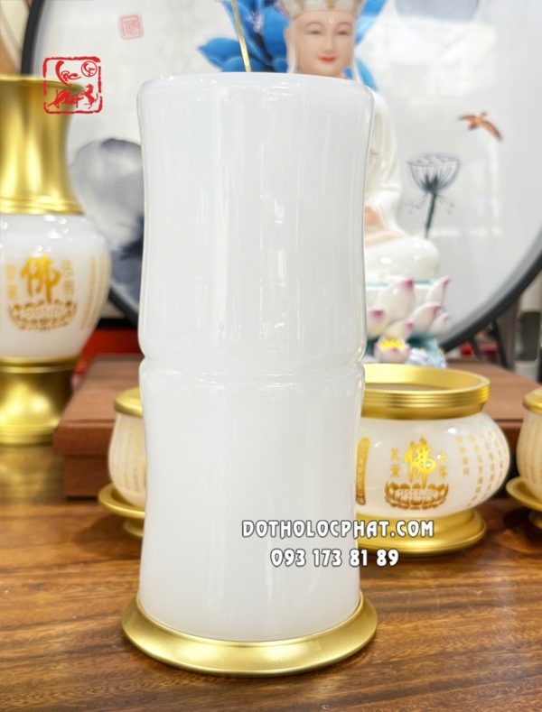 ong-truc-dung-nhang-trang-ngoc-bang-bot-da-2