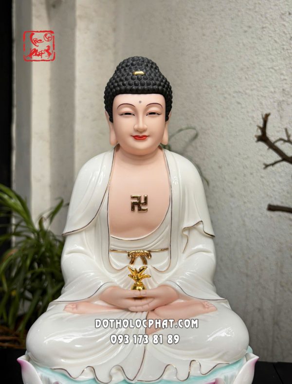 tuong-phat-duoc-su-su-trang-de-non-nuoc-4