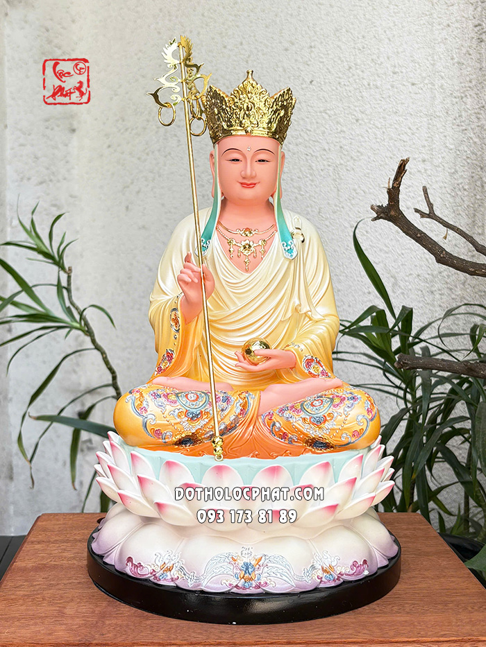 Tượng Địa Tạng Vương Bồ Tát composite áo vàng đế sen hồng