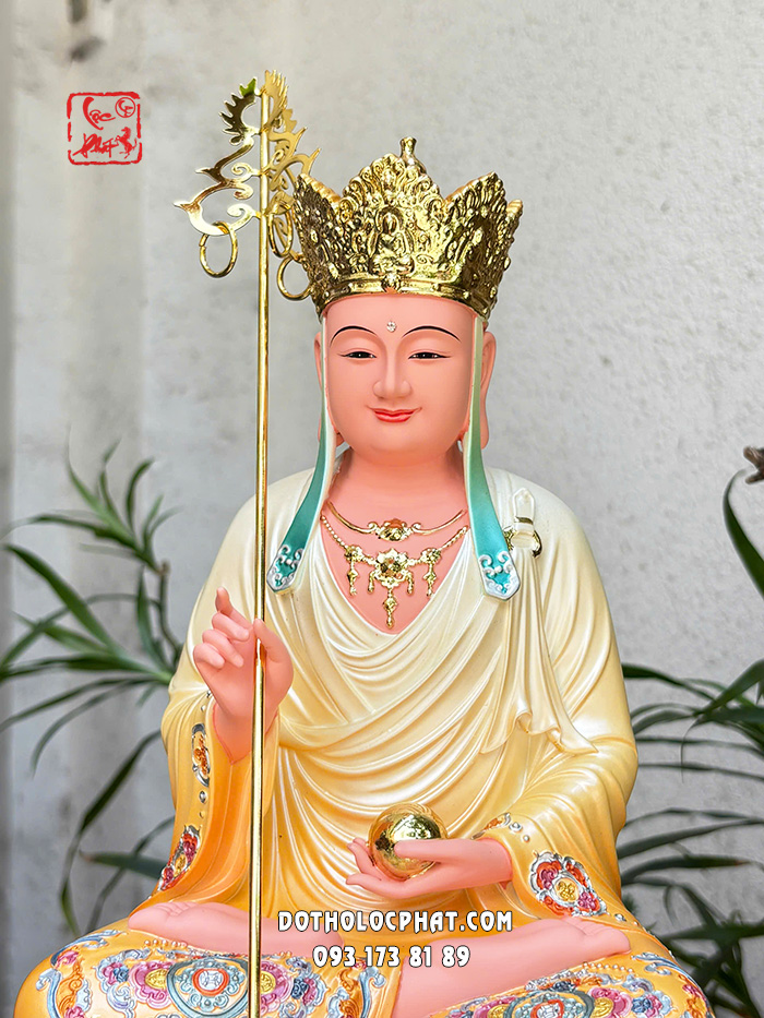 Tượng Địa Tạng Vương Bồ Tát composite áo vàng đế sen hồng