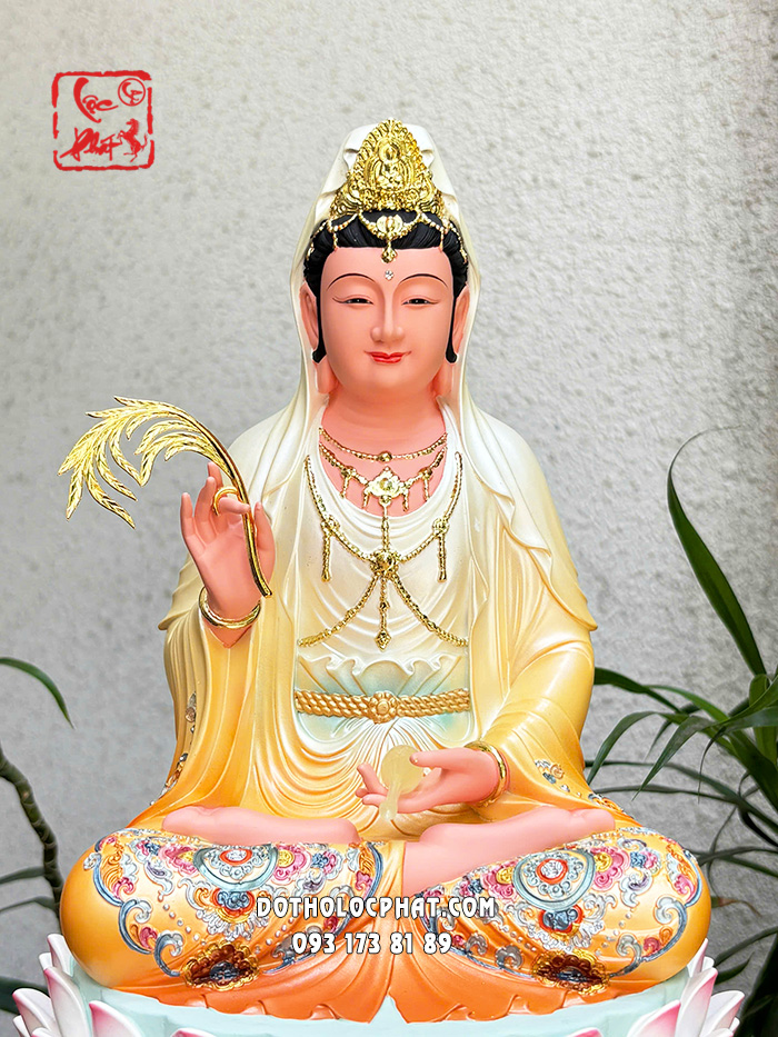 tuong-quan-am-bo-tat-composite-vang-de-sen-hong-4