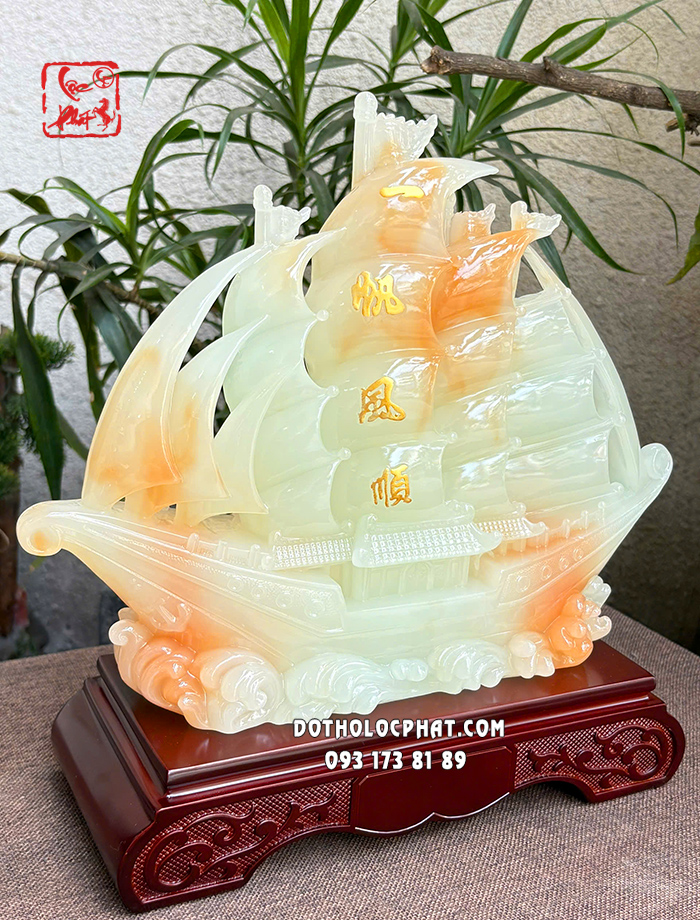 thuyen-thuan-buom-xuoi-gio-da-trang-ngoc-cam-dao-2