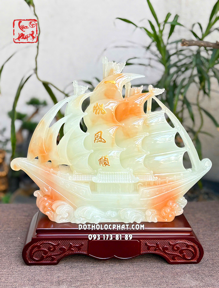 thuyen-thuan-buom-xuoi-gio-da-trang-ngoc-cam-dao-4