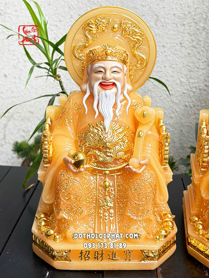 tuong-than-tai-ong-dia-thach-anh-hao-quang-song-long-2