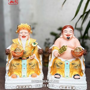Tượng Thần Tài Ông Địa hũ vàng ghế tay rồng áo vàng