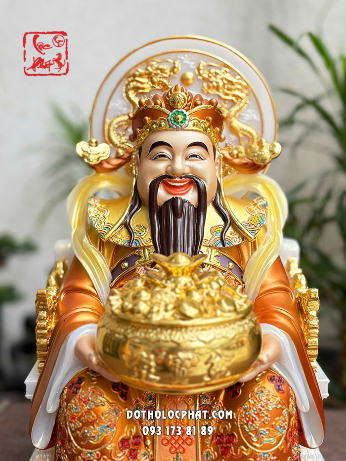 Tượng Thần Tiền áo vàng hào quang lưỡng long tranh châu