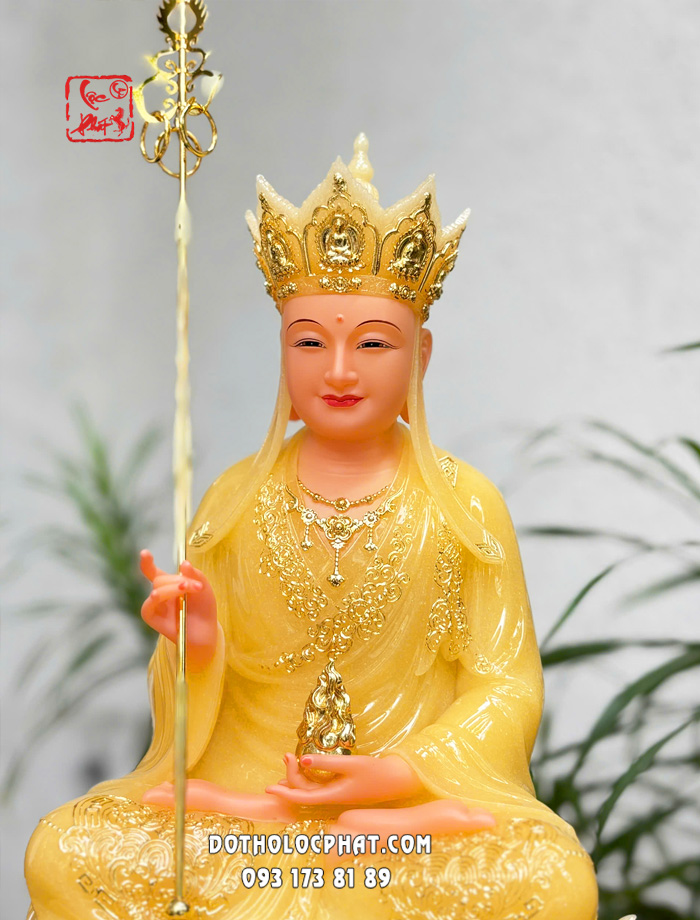 tuong-dia-tang-bo-tat-thach-anh-vien-vang-de-sen-no-7