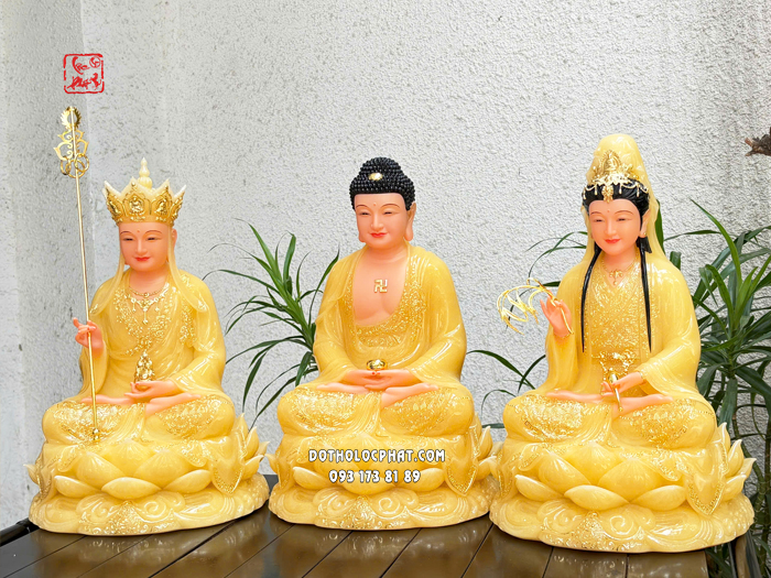 tuong-ta-ba-tam-thanh-thach-anh-vien-vang-de-sen-no-4