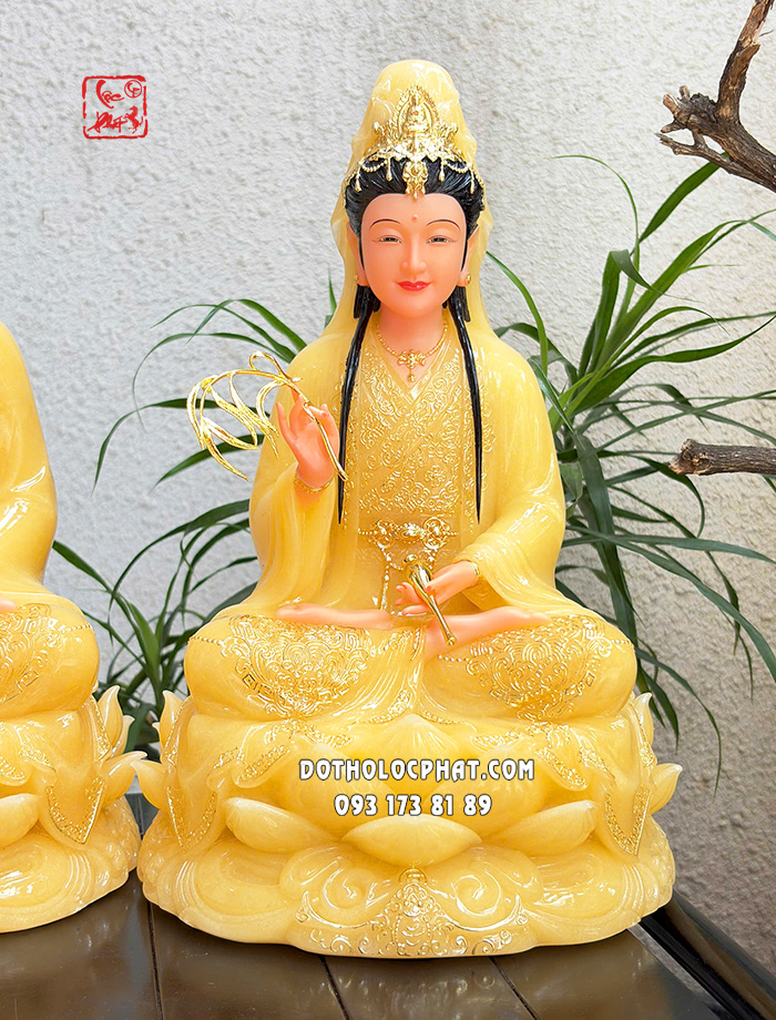 tuong-ta-ba-tam-thanh-thach-anh-vien-vang-de-sen-no-6