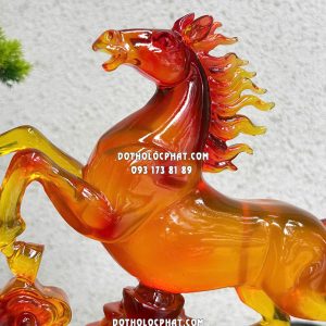 Tượng Ngựa Phi Mã Đằng Vân Tài Lộc Như Ý Màu Hổ Phách NPT-013v