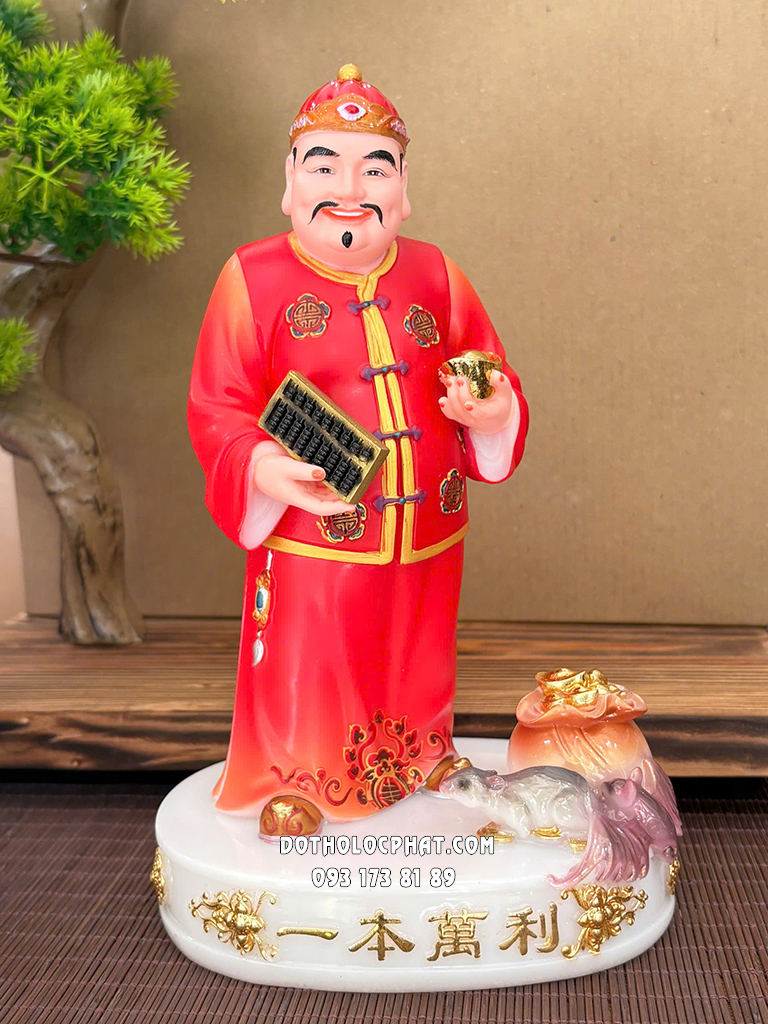Tượng Ông Quản Gia Áo Gấm Đỏ Đứng TQG-003