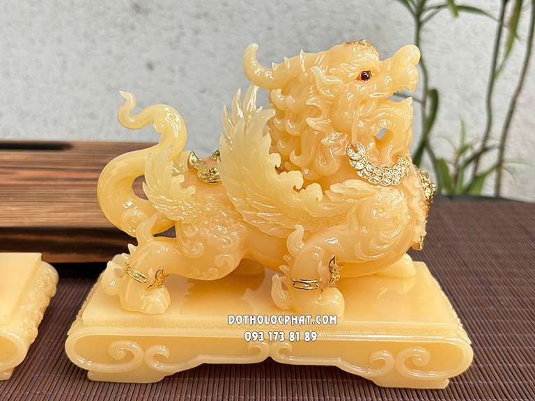 Tỳ Hưu Thiên Dực Ngậm Tiền Vàng Thạch Anh THPT-040