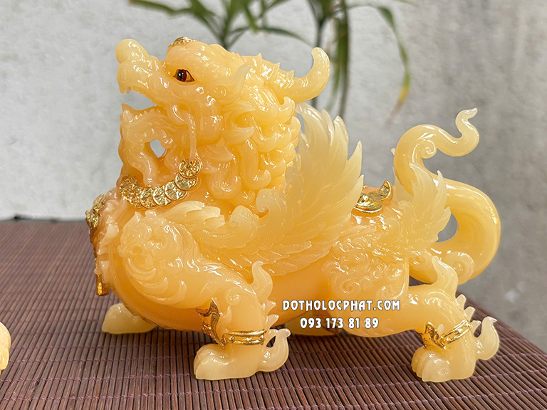 Tỳ Hưu Thiên Dực Ngậm Tiền Vàng Thạch Anh THPT-040