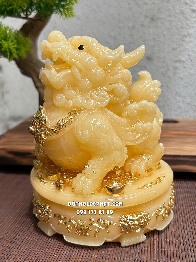 Tỳ Hưu Vờn Cầu Vàng Thạch Anh Đế Xoay TH-035