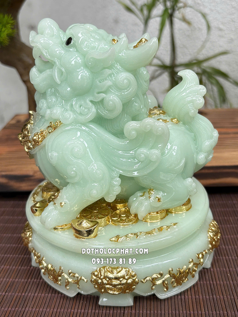 Tỳ Hưu Vờn Cầu Xanh Thạch Ngọc Đế Xoay TH-036